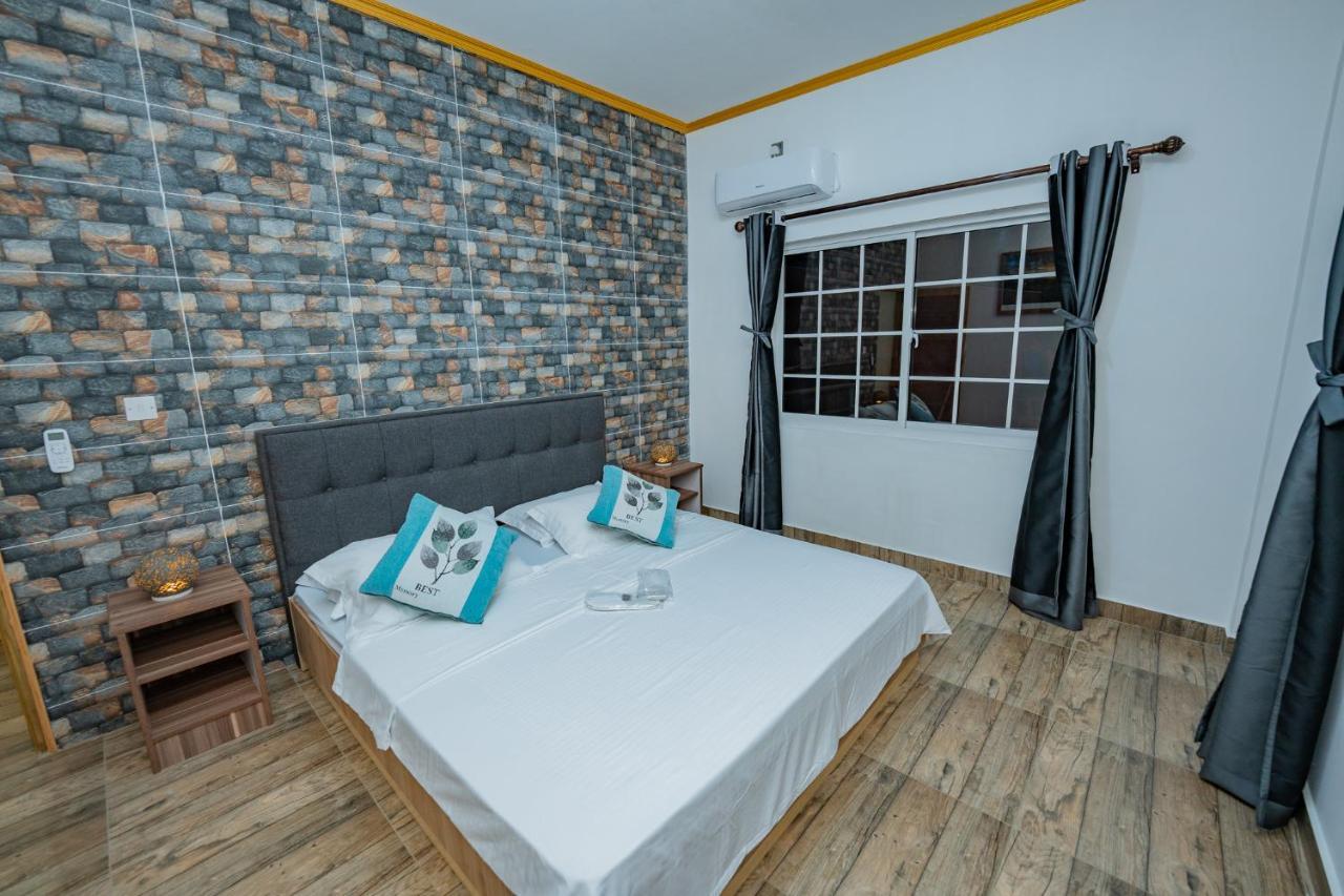 Paradise Breeze Apartment Misere ภายนอก รูปภาพ