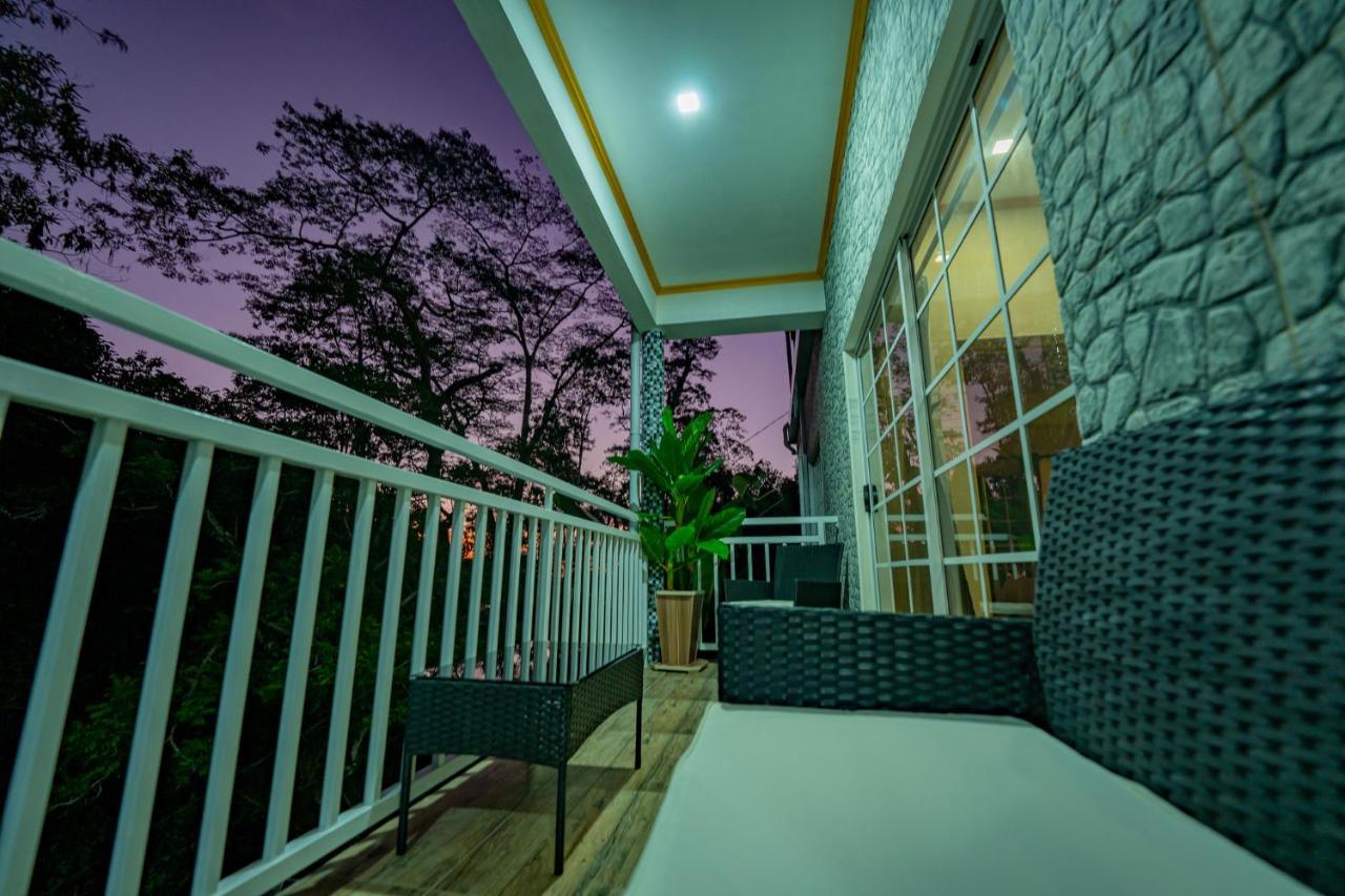 Paradise Breeze Apartment Misere ภายนอก รูปภาพ