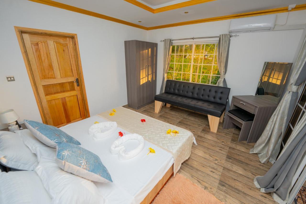 Paradise Breeze Apartment Misere ภายนอก รูปภาพ