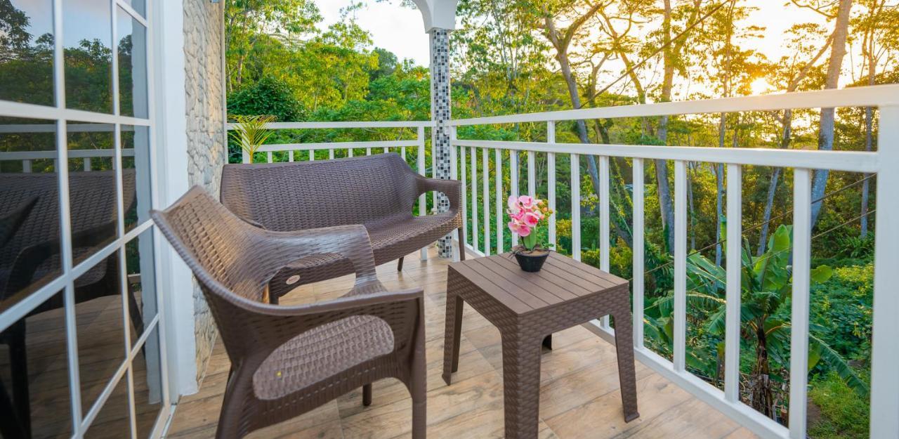 Paradise Breeze Apartment Misere ภายนอก รูปภาพ