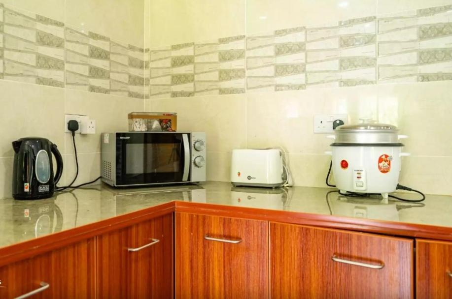 Paradise Breeze Apartment Misere ภายนอก รูปภาพ